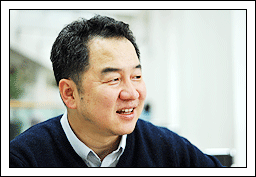 비싼 것은 생각, 흥미로운 것은 경험! [현장+人] 유진상 2012 서울국제미디어비엔날레 총감독 | 웹진예술경영