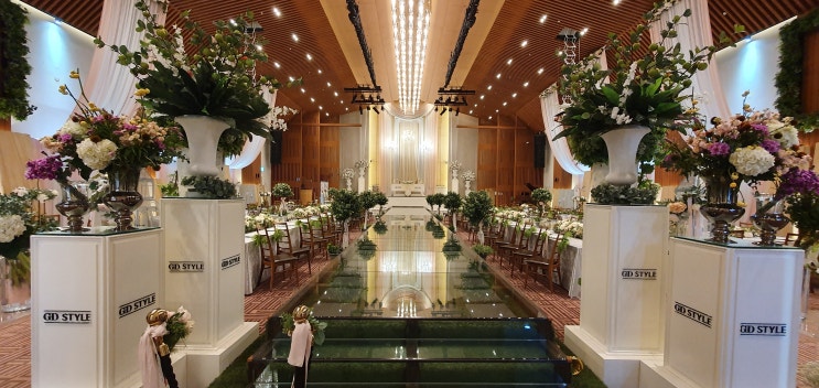  빅사이즈 웨딩드레스 대여 전문 러블리브라이드와 결혼준비 함께해요!
