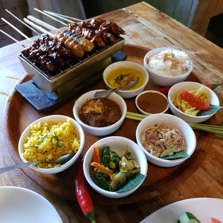  2020 발리에서 갔던 맛집들 _ 와룽니아 warung nia