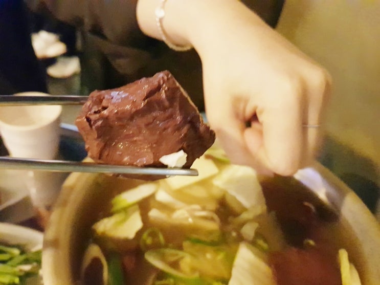 홍대 곱창 황곱이라면 술이 술술 들어간다