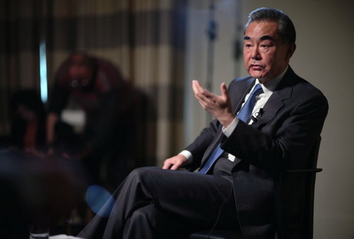 <b>왕이</b>(王毅), 코로나19-<b>한반도</b>비핵화 등 로이터통신과 인터뷰... 