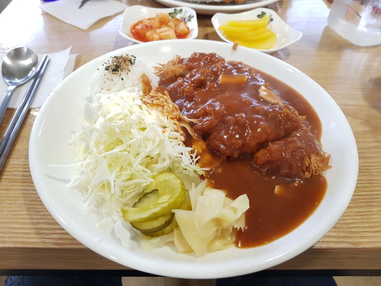  재료 소진 전에 방문하세요  용산 북천 돈까스