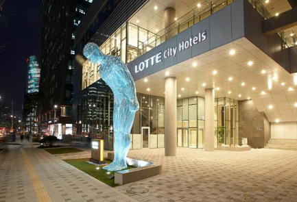  인기호텔  롯데 시티 호텔 명동  삼일대로 362, 중구, 서울, 대한민국  [₩ 93,555]