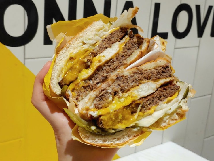  노브랜드, 미트마니아가 빅맥보다 맛있어요!