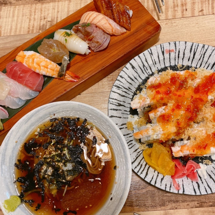  부평역맛집 스시쟁이에서 특초밥과 새우롤로 맛있고 든든한 한 끼