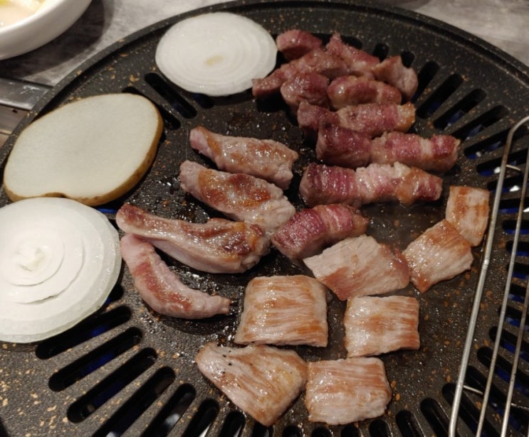  부촌 : 제2동탄 맛집 이베리코 흑돼지 전문점