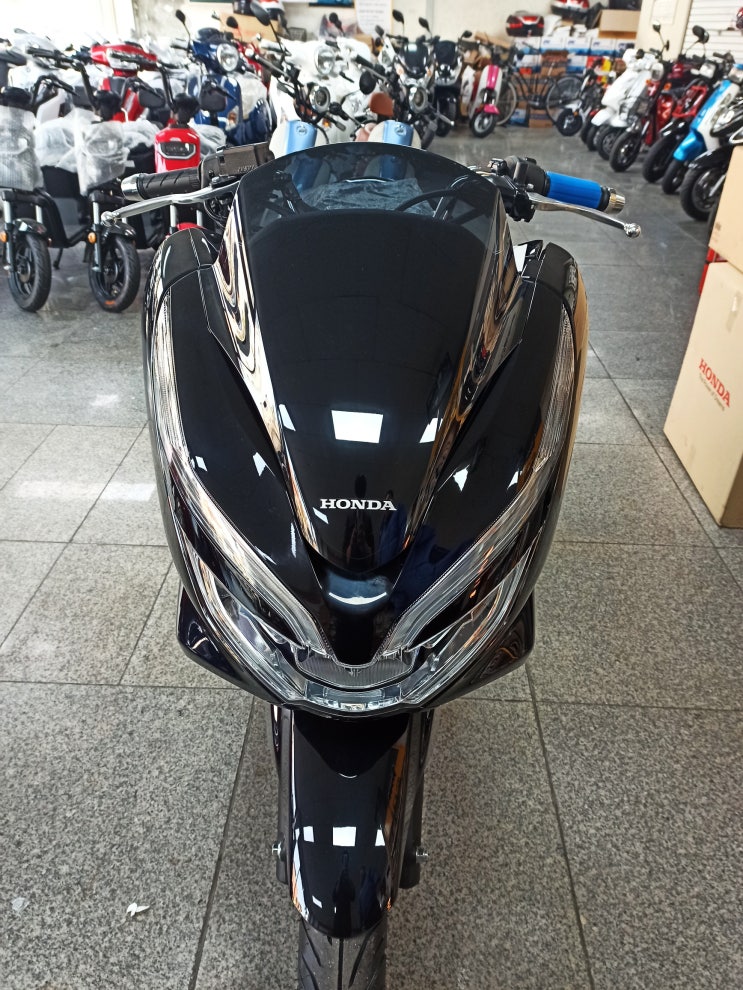  (전주오토바이 KR모터스 전주대리점) 2020 PCX 신차입고