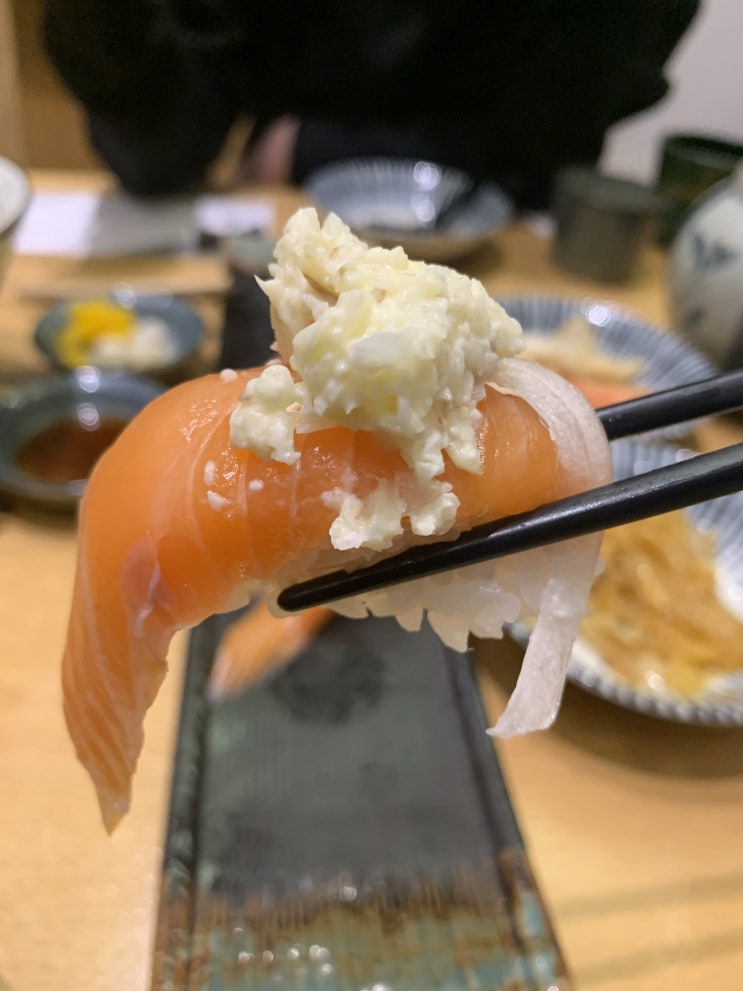  순천 호수 공원 연어 초밥 맛집