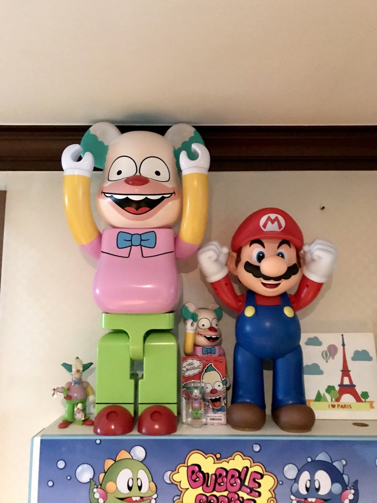 퇴근해서 삼형제 간식멕이다가.. 퇴근해서 삼형제 간식멕이다가..