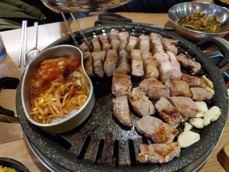 경희대 맛집/회기동 무한리필 삼겹살. 꽃돼지무한삼겹