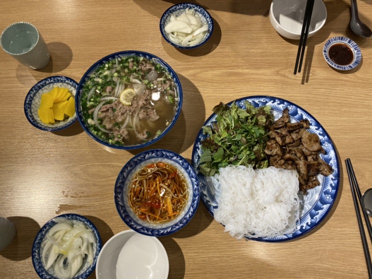  평택비전동 쌀국수 맛집 - 뜨억분짜에서 점심먹은 후기