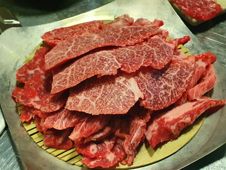  방이동 먹자골목 맛집_ 소고기가 맛있었던 칠프로칠백식당