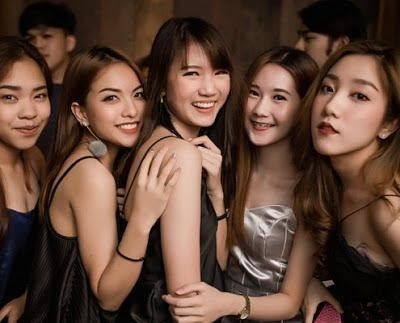  호치민 로컬 가라오케에는 어떤애들이?
