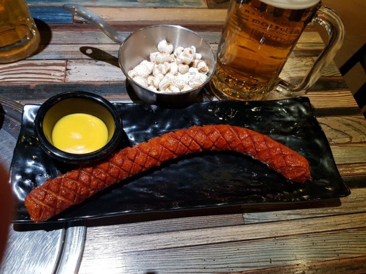 대구 내당동 가성비 맥주 맛집 : 뚱스비어 / 옛날치킨 / 소세지 / 생맥주 한잔 / 감삼역 맛집 / 안주싸고 맛있는 집 대구 내당동 가성비 맥주 맛집 : 뚱스비어 / 옛날치킨 / 소세지 / 생맥주 한잔 / 감삼역 맛집 / 안주싸고 맛있는 집
