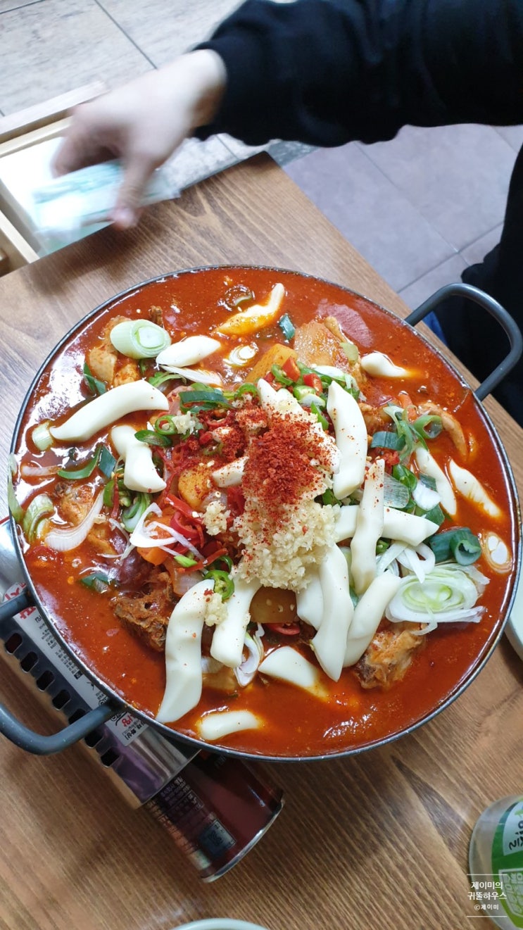  골목식당 포방터시장 홍탁집 닭볶음탕 JMT 어머니와 아들