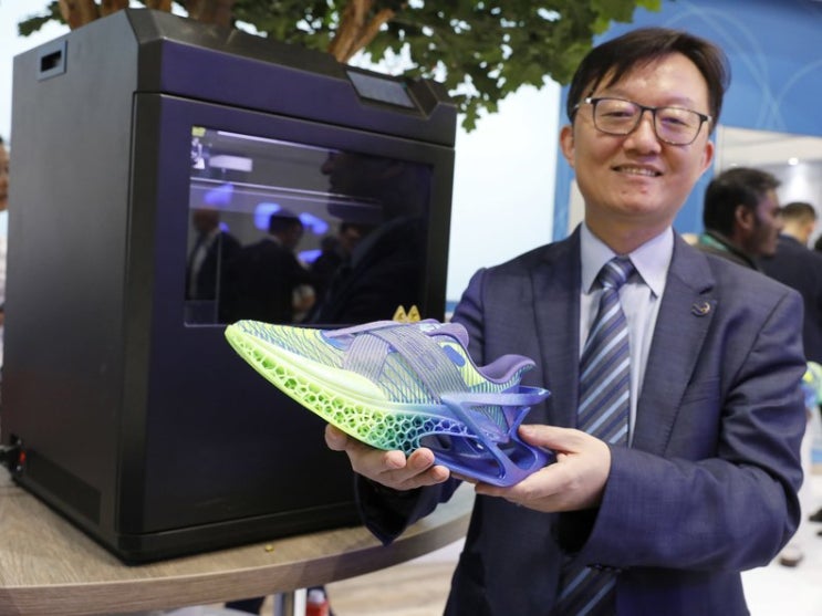  [SLS 3D프린터 활용사례] PEAK SPORTS사, 미래형 3D프린팅 신발 "The Next" 공개! (feat. Farsoon Technologies)