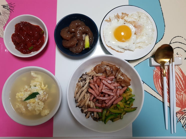  비빔밥과 간장&양념새우장