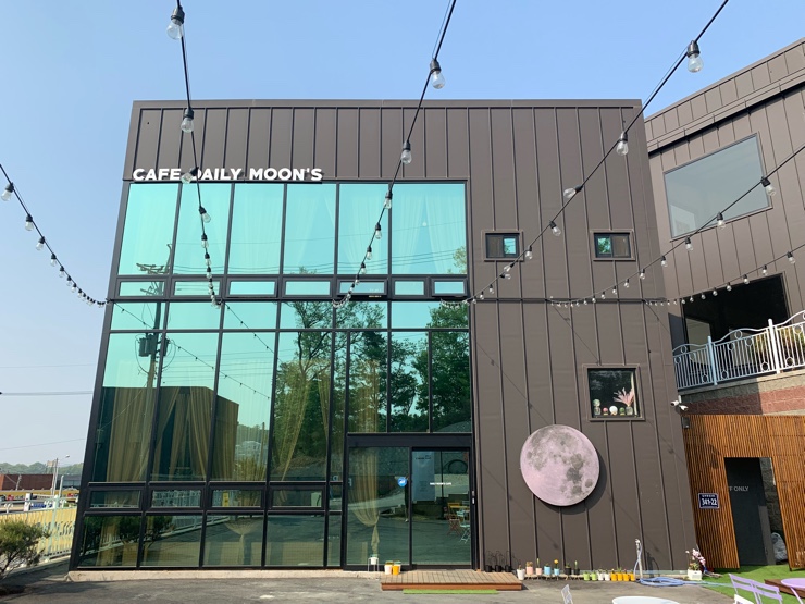  [경기도 김포 카페] 김포 데일리 문스(김포카페추천,김포조용한카페,김포분위기카페,김포가볼만한곳,김포데이트코스,김포드라이브,김포주차되는카페,김포놀거리,김포실내데이트,코로나실내데이트)