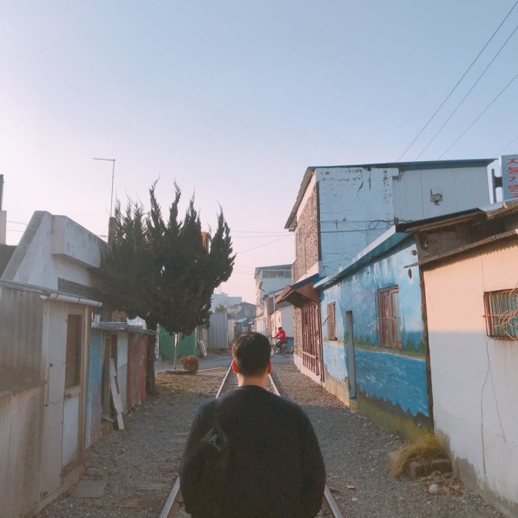  군산여행 가볼만한 곳 " 군산 경암동 철길마을 "