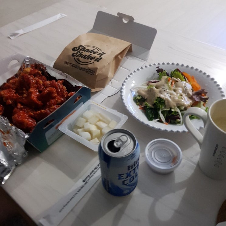  치맥이 땡기는 수요일 ! BBQ 뱀파이어 1단계 버닝