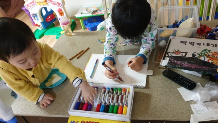  초콜릿 먹기 내기 c️