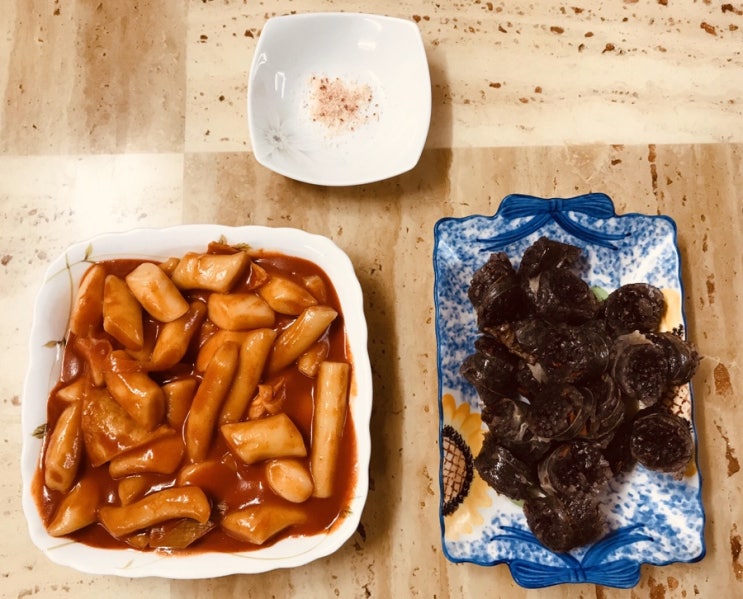  추억의 옛날떡볶이&순대 그리고 엄마표 김치부침개 :)