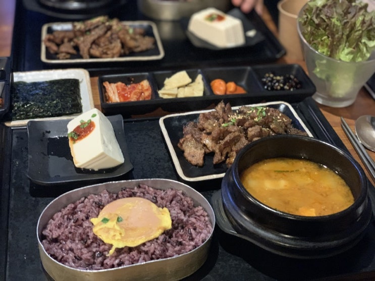  [홍대밥집추천]문숙이미나리 식당. 홍대 푸짐한 밥상