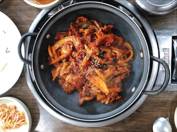  청주 용암동에서 두루치기 먹었어요. From.장터두루치기