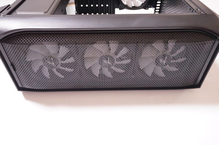  잘만 N5 MF 미들타워 케이스 솔직 후기 (케이스, Case, 3열 수냉, 조립 PC, RGB, 전면 흡기, 상단 배기, Zalman, 풀 아크릴 사이드, 잘만테크, PC케이스)
