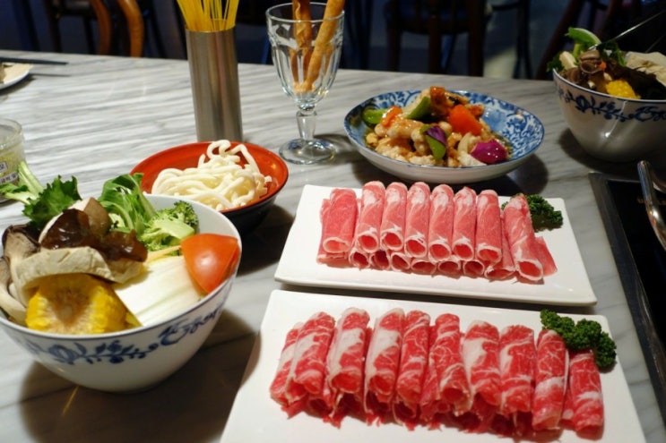  판교역 맛집으로 유명한 제이스팟 :: 미국식중식 핫팟 전문점 (American Chinese Hotpot Cuisine) / 훠궈, 마라전골 맛집