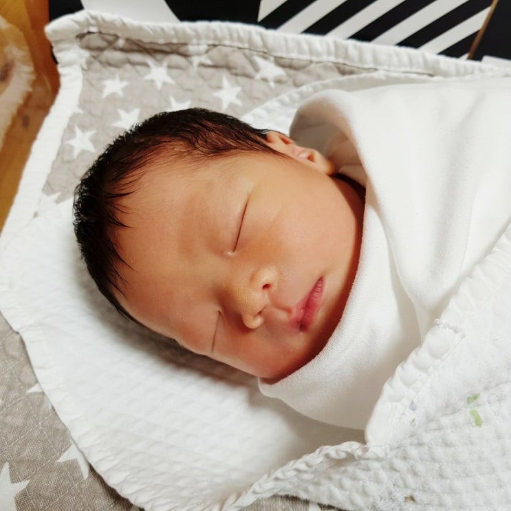 38편 "리안산후조리원 입소" 38편 "리안산후조리원 입소"