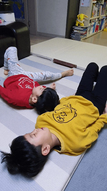  시간순삭 집콕놀이 엄마의 하루
