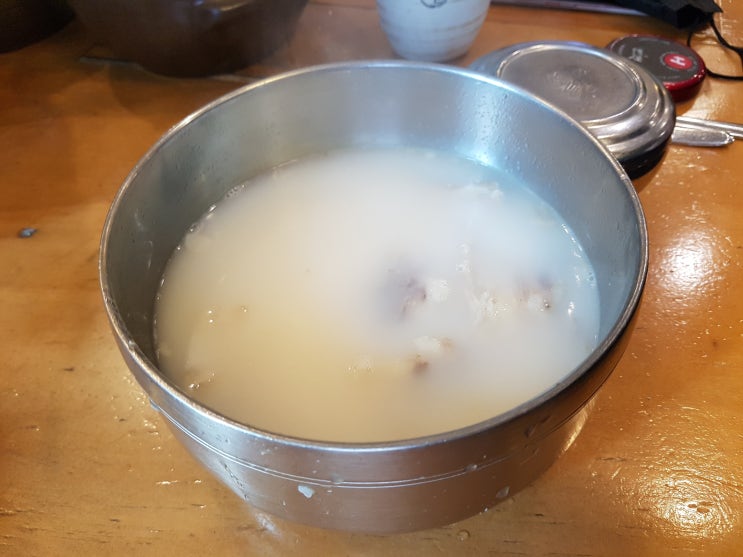  설렁탕과 곰탕의 차이점