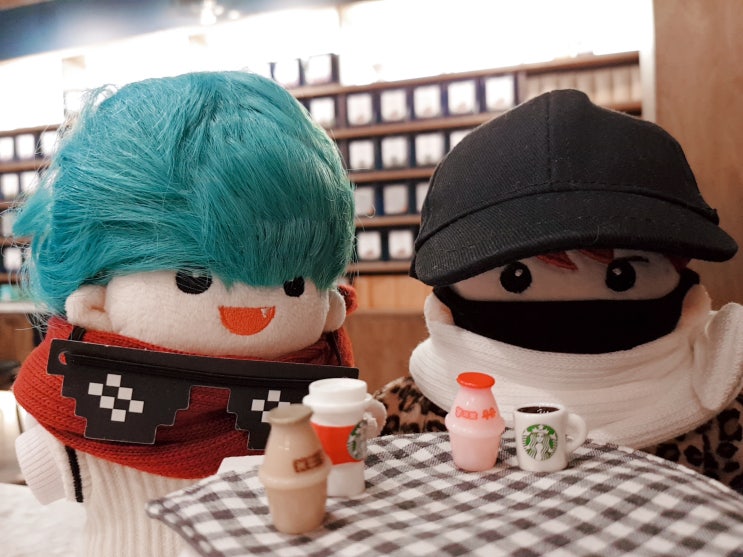서대문역 카페 '로네펠트티하우스'에서 카페 놀이! 서대문역 카페 '로네펠트티하우스'에서 카페 놀이!