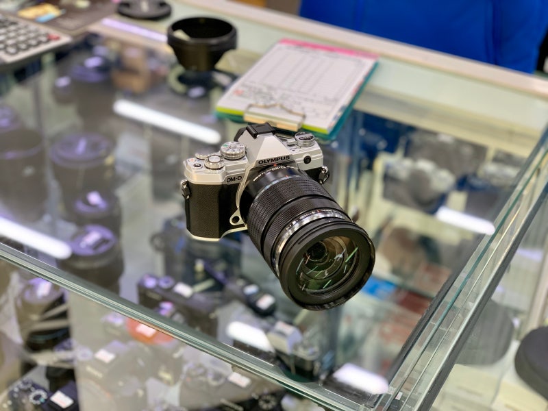 남대문 카메라 전문점, 억불카메라 - 올림푸스 E-M5 Mark3 그리고 M.ZUIKO ED12-40mm F2.8 PRO 영입