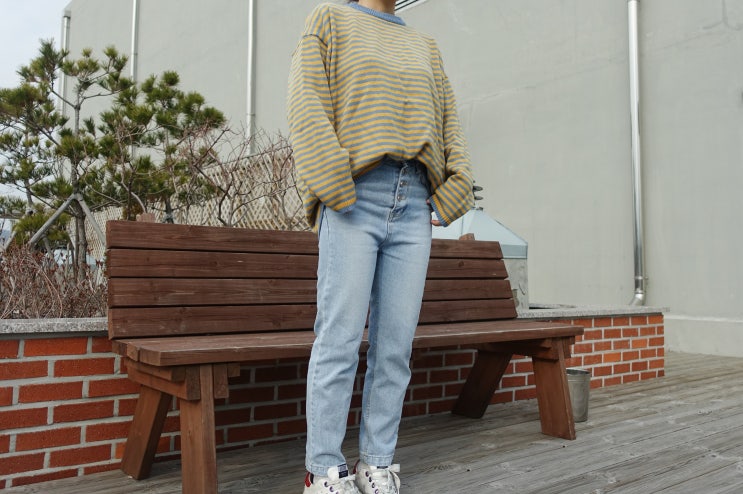 시밀러룩쇼핑몰 엄라이브 꿀벌 커플니트 넘 귀여워~