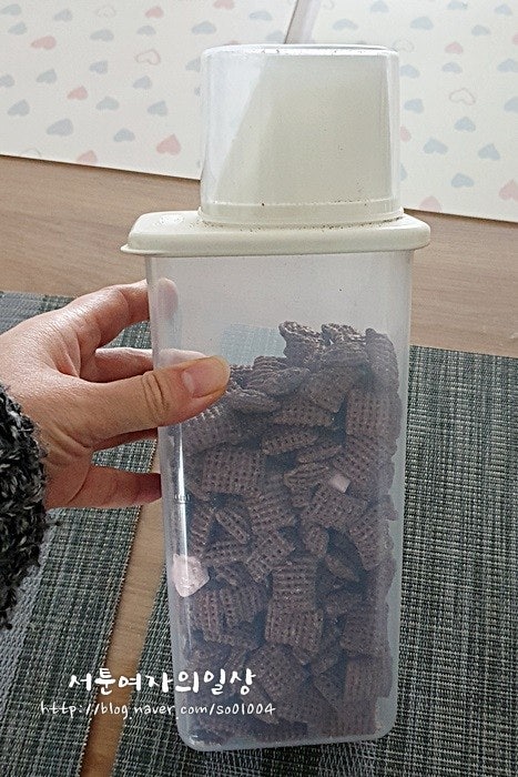 다이소 계량컵뚜껑 잡곡통 시리얼통 후기