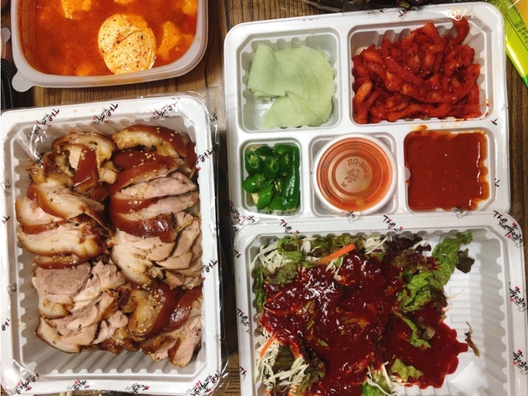 청주 용암동에서 족발 먹었어요. From.더맛있는족발보쌈(배달의민족) 청주 용암동에서 족발 먹었어요. From.더맛있는족발보쌈(배달의민족)