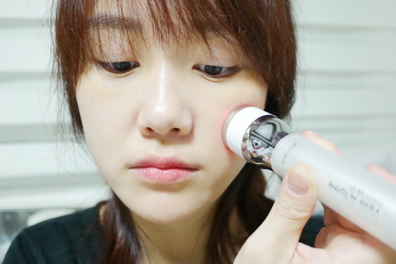 스킨케어 리베미갈바닉 마사지기 홈케어에 딱 맞습니다. 2