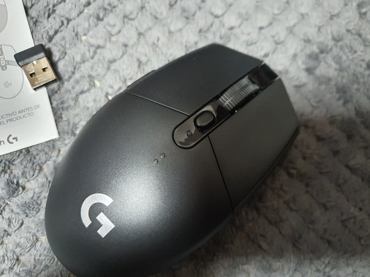  로지텍 무선마우스 G304 내돈내산 가볍고 사용하기 편한