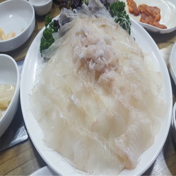 바다사나이 대광어 광어회 500g 통살or슬라이스 필렛, 1개, 광어필렛 250g 내외 1~1.5인분 추천해요