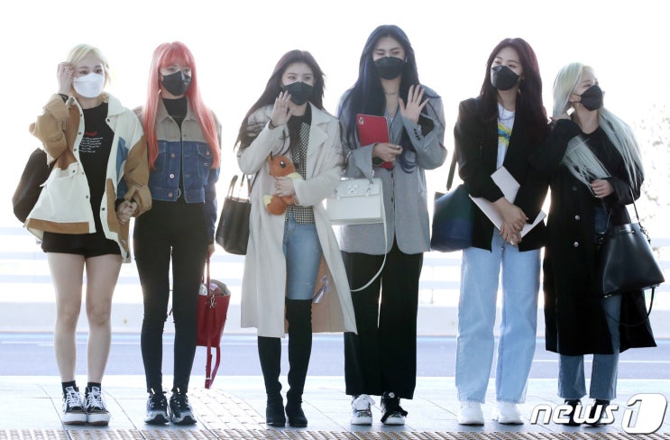 200305 연예인 in 공항 200305 연예인 in 공항