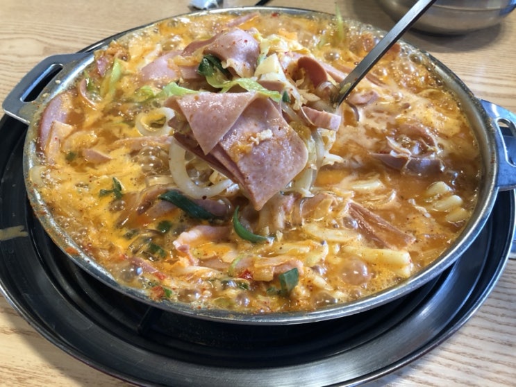  인천논현동맛집 장금수부대찌개 호구포역점 회식장소로 추천