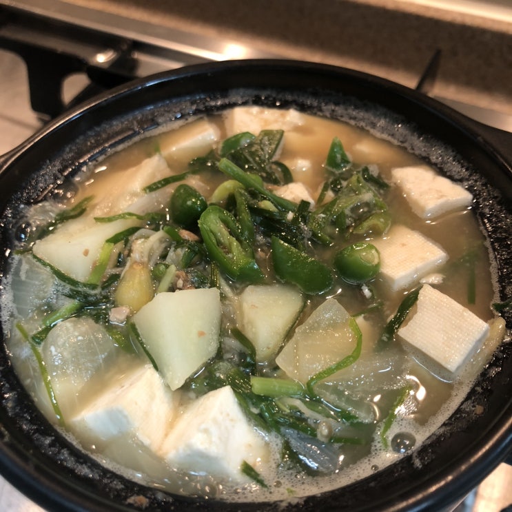  달래된장찌개/ 달래된장찌개로 봄맞이 식탁 한상