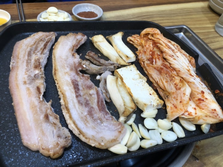  송도삼겹살맛집 골목집 가족외식 추천