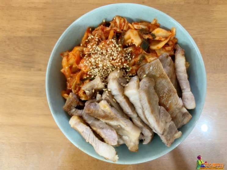  삼삼데이, 아쉬운데로 집에서 비빔국수와 목살 찹찹