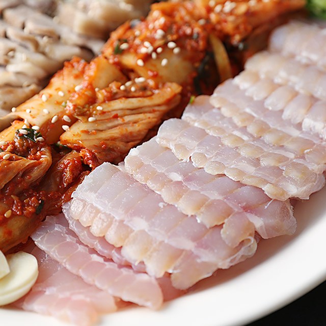 맛군 국산 홍어, 1개, 강한 숙성 500g 추천해요 맛군 국산 홍어, 1개, 강한 숙성 500g 추천해요