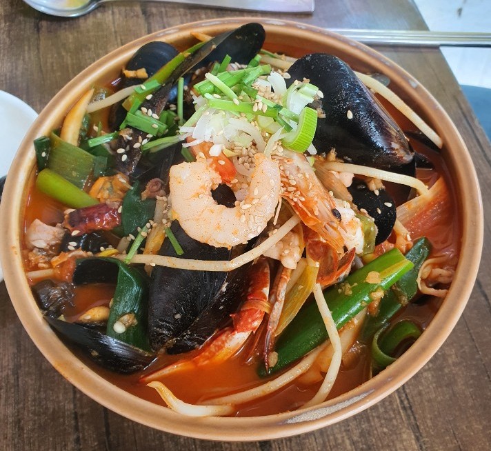  인천 신현동 맛집 / 신현동 중국집 / 맛도 비주얼도 최고인 <짬뽕데이>