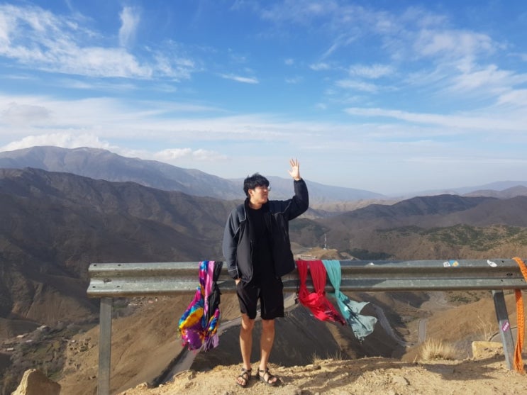  [나홀로 스모포 3주 배낭여행] 14. 모로코 마라케시 - 메르주가에서 마라케시로 이동, 아틀라스산맥 구경 및 마라케시 제마엘프나 야시장 탐방
