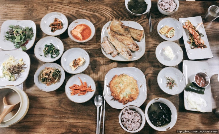  연산동 골목안집 - 18첩 반상차림의 연산동밥집